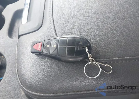 2016 Ram 1500 Express z USA, uszkodzony, nr VIN 1C6RR7FT9GS310726